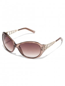 Guess-sunglasses-225x300 5 Tips for Shopping in Hawaii